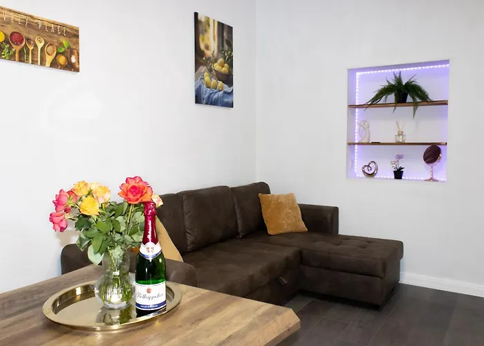 Διαμέρισμα Modernes 3 ! *